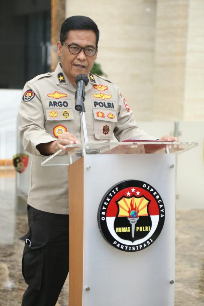 Densus Tangkap 4 Terduga Teroris JAD di Kendari, 2 Senjata Laras