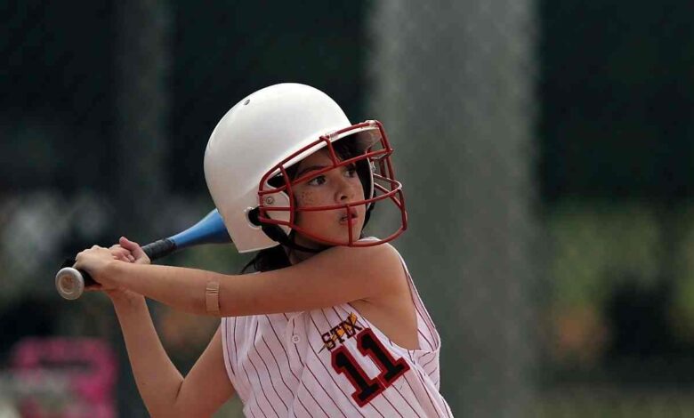 Softball: Penemu, Pengertian dan Teknik Dasar Permainan