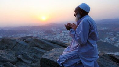 Bacaan Niat Puasa Senin Kamis Lengkap Latin dan Artinya