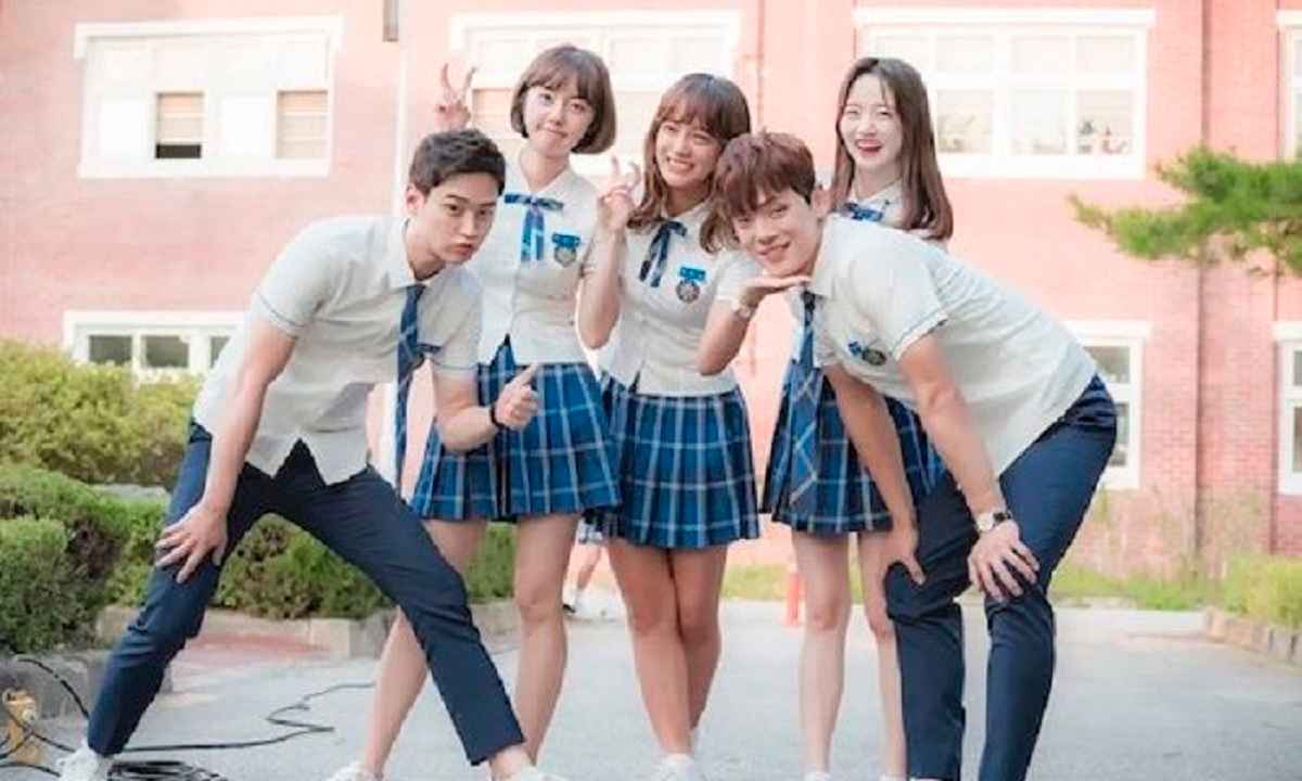 Sinopsis Drama Korea School, Sekolah Dengan Sistem Aneh