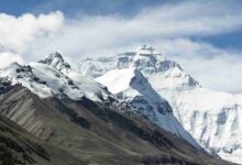 5 Gunung Tertinggi Benua Asia, Keindahan yang Menggoda!