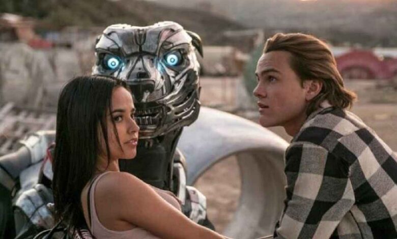 Sinopsis Film A-X-L (2018), Persahabatan Robot Anjing Militer!